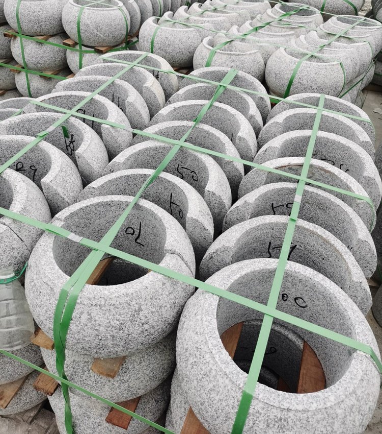 花崗巖空心柱墩石細(xì)節(jié)圖